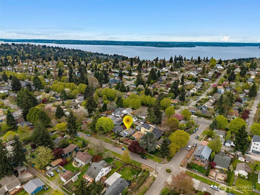Property photo for 8115 34th Avenue SW, Seattle photo 34