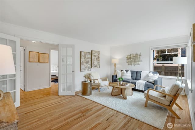 Property photo for 8115 34th Avenue SW, Seattle photo 2