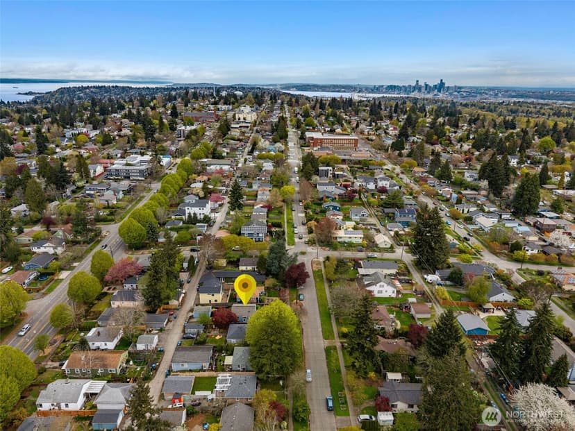 Property photo for 8115 34th Avenue SW, Seattle photo 32