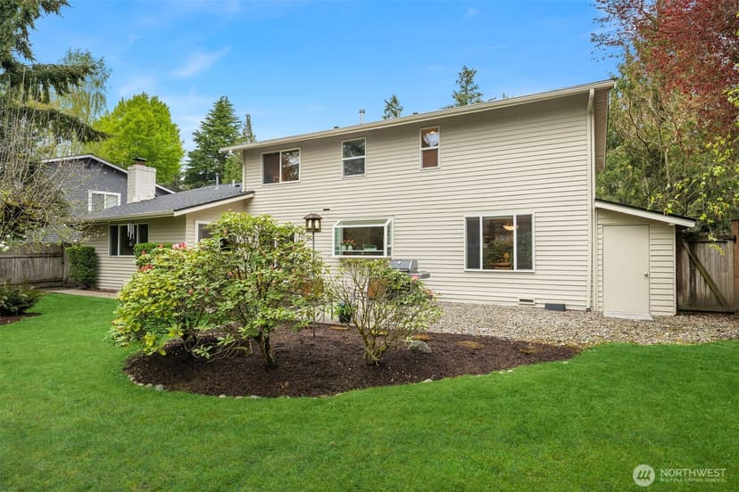 Property photo for 11321 83rd Place NE, Kirkland photo 34