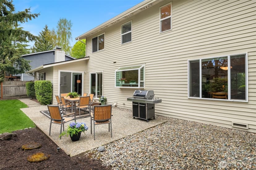 Property photo for 11321 83rd Place NE, Kirkland photo 31