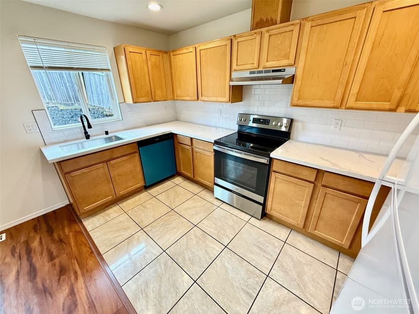 Property photo for 11542 62nd Avenue S, Seattle photo 8