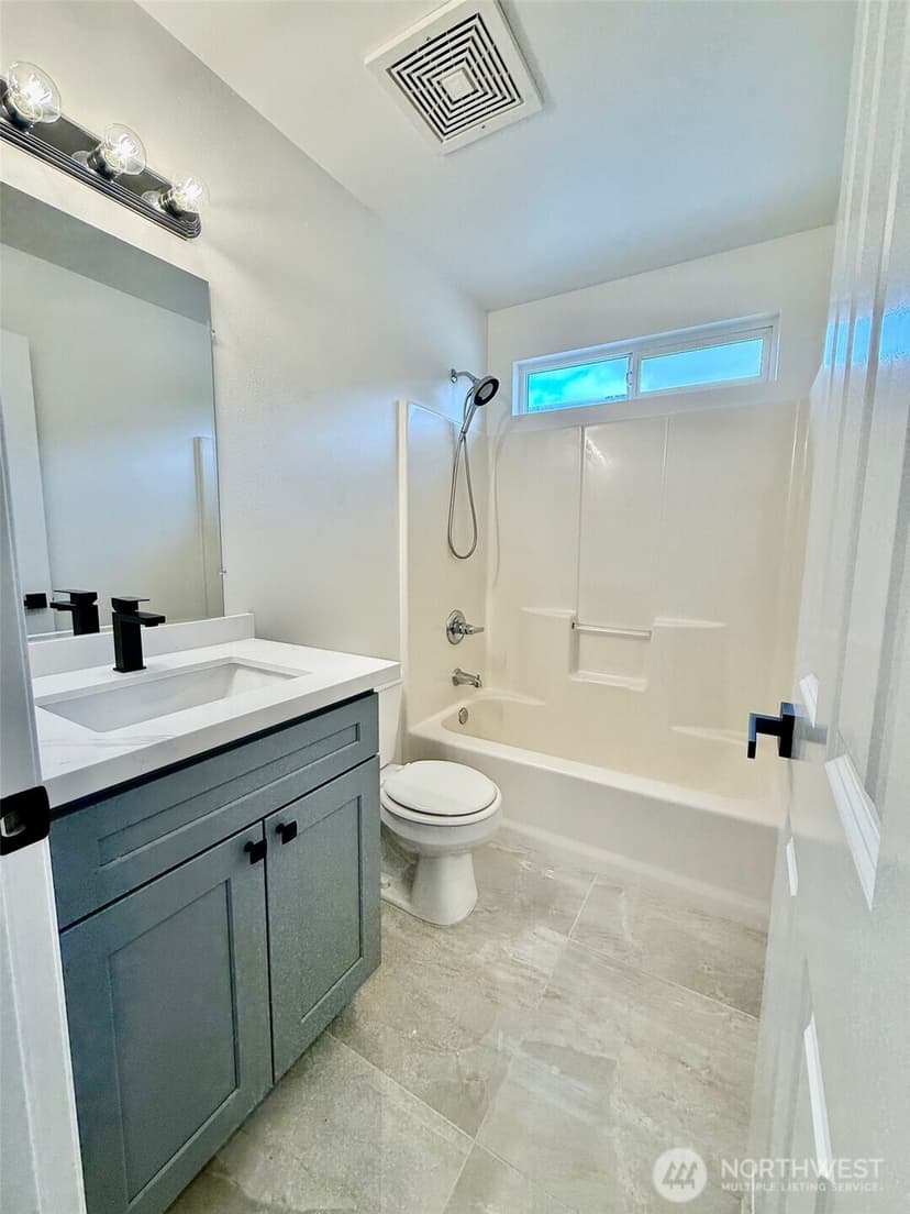 Property photo for 11542 62nd Avenue S, Seattle photo 13