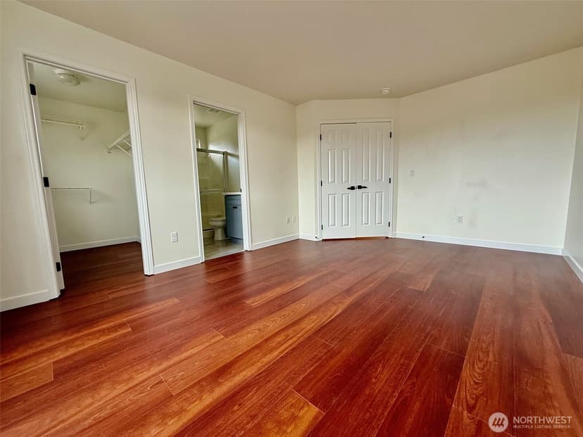 Property photo for 11542 62nd Avenue S, Seattle photo 14