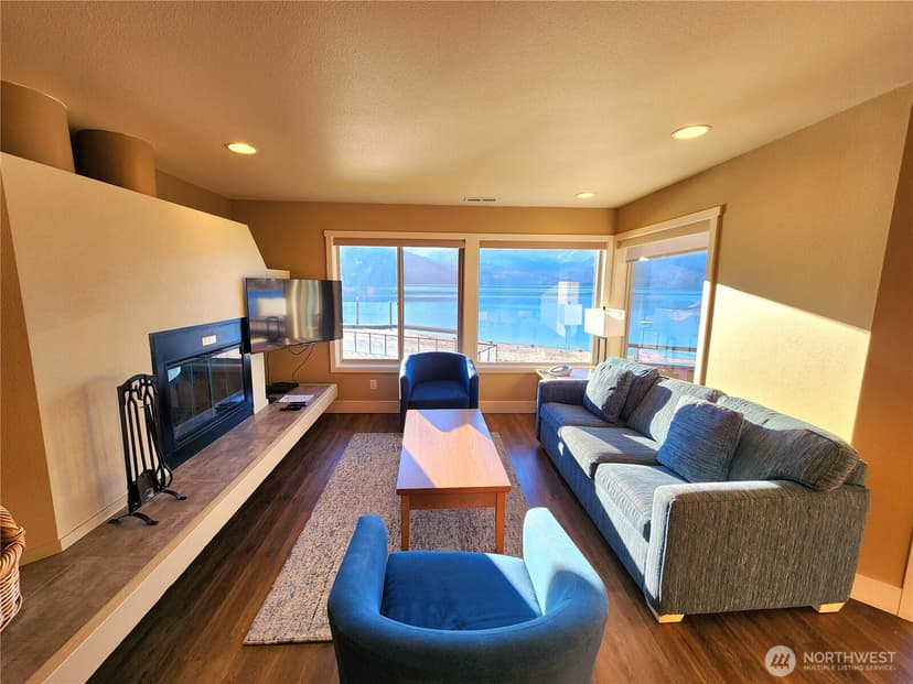 Property photo for 1 Lakeside 707-N, Manson photo 5