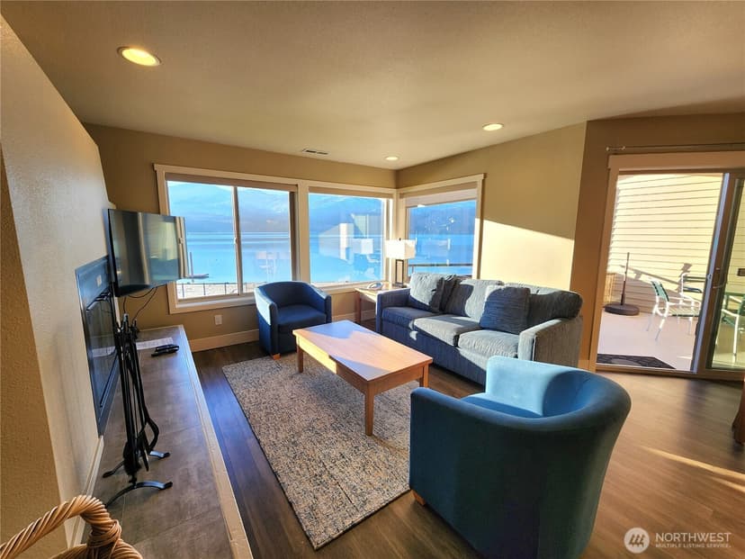 Property photo for 1 Lakeside 707-N, Manson photo 6