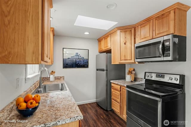 Property photo for 19309 65th Street E, Bonney Lake photo 4
