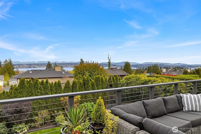 Property photo for 7310 51st Avenue NE, Seattle photo 40