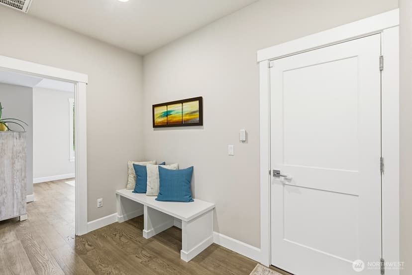 Property photo for 3727 189th Place SW, Lynnwood photo 18