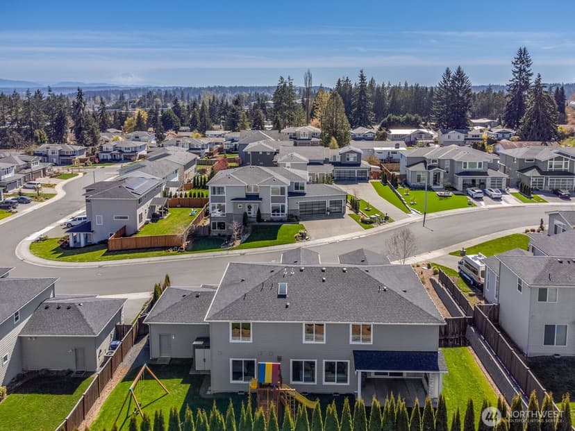 Property photo for 3727 189th Place SW, Lynnwood photo 37