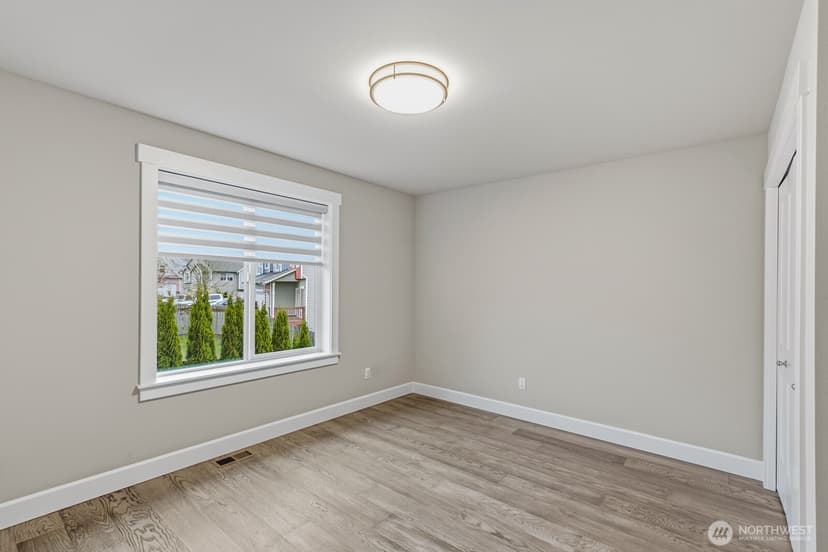 Property photo for 3727 189th Place SW, Lynnwood photo 30