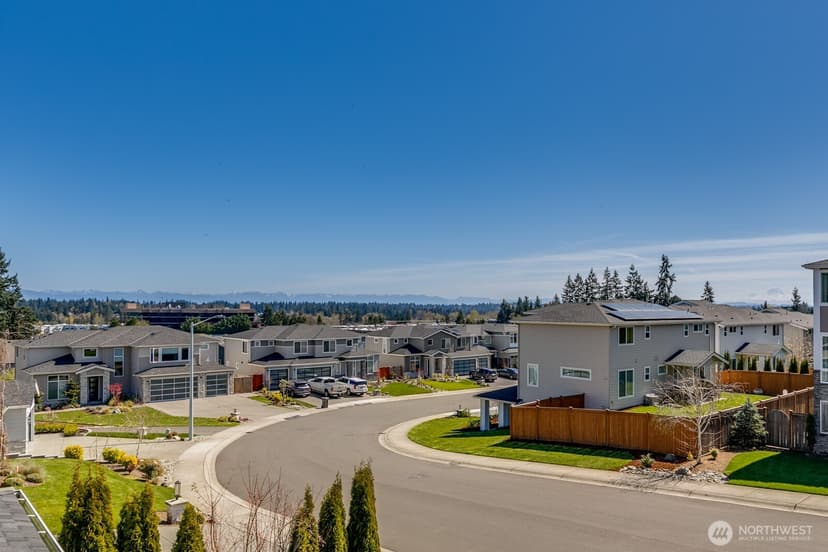 Property photo for 3727 189th Place SW, Lynnwood photo 40