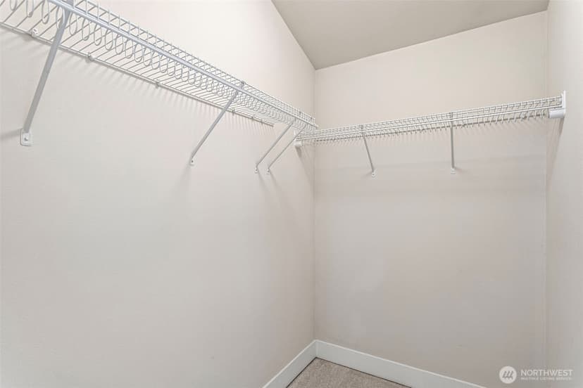 Property photo for 9501 Interlake Avenue N, Seattle photo 21