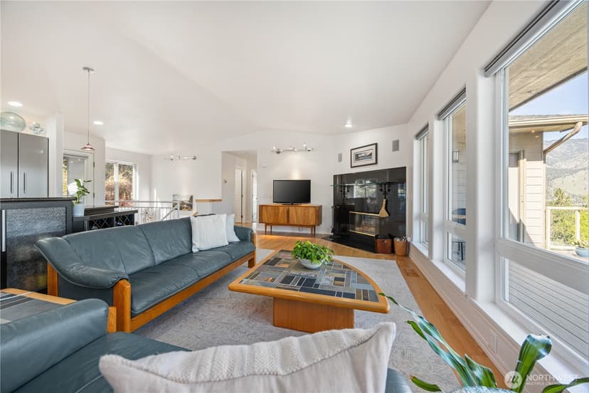 Property photo for 7379 Ridgeview Drive, Chelan photo 11