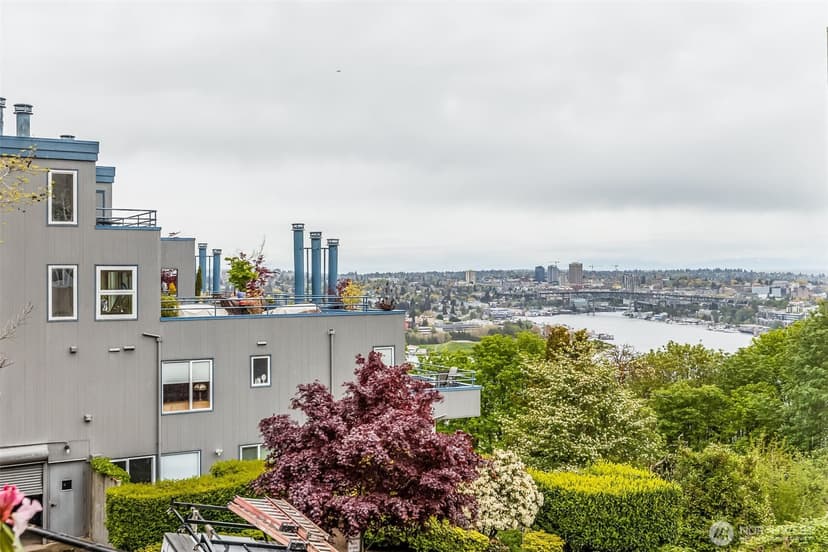 Property photo for 1800 Taylor Avenue N #305, Seattle photo 2