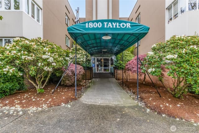 Property photo for 1800 Taylor Avenue N #305, Seattle photo 3