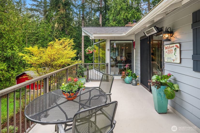 Property photo for 14616 216th Avenue NE, Woodinville photo 13