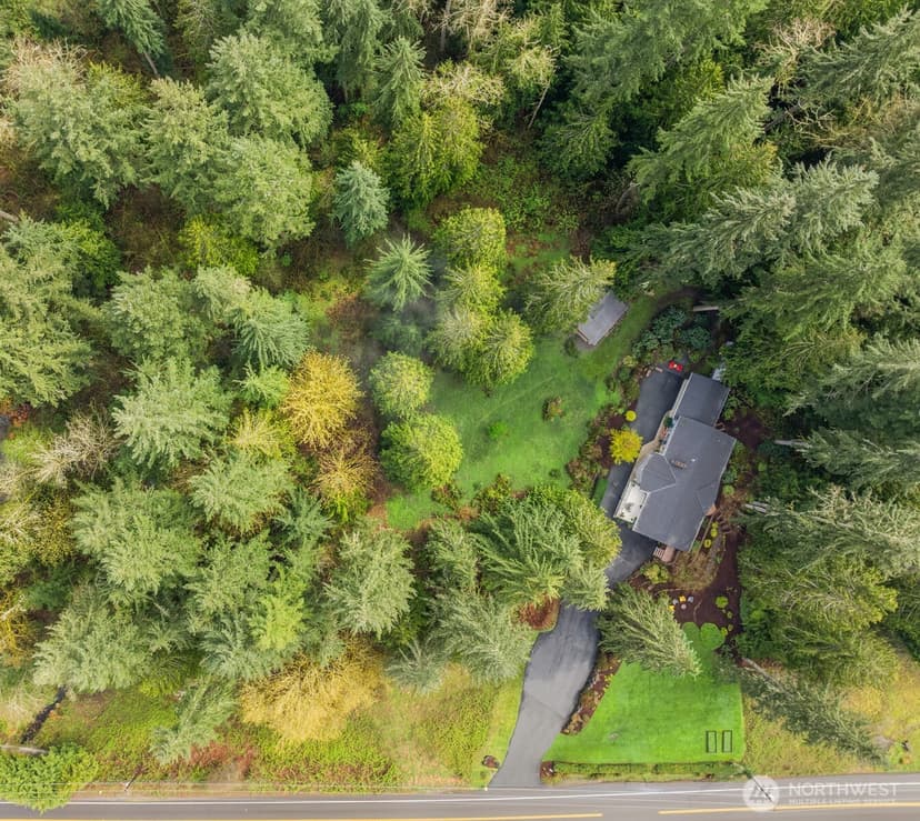 Property photo for 14616 216th Avenue NE, Woodinville photo 40