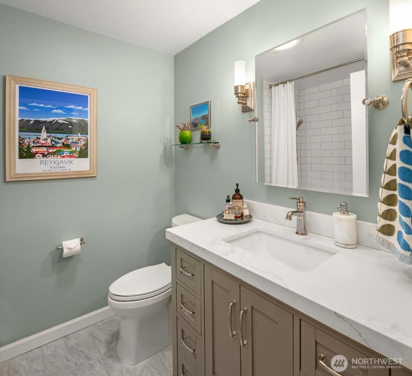Property photo for 14616 216th Avenue NE, Woodinville photo 23