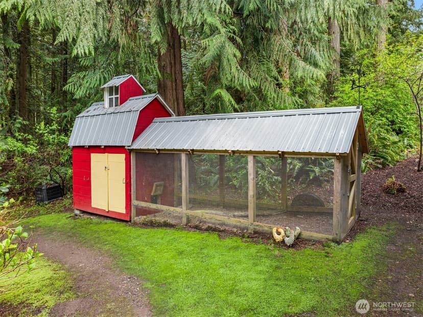 Property photo for 14616 216th Avenue NE, Woodinville photo 35