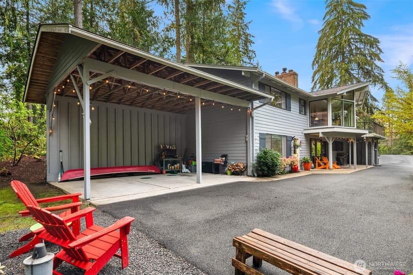 Property photo for 14616 216th Avenue NE, Woodinville photo 31