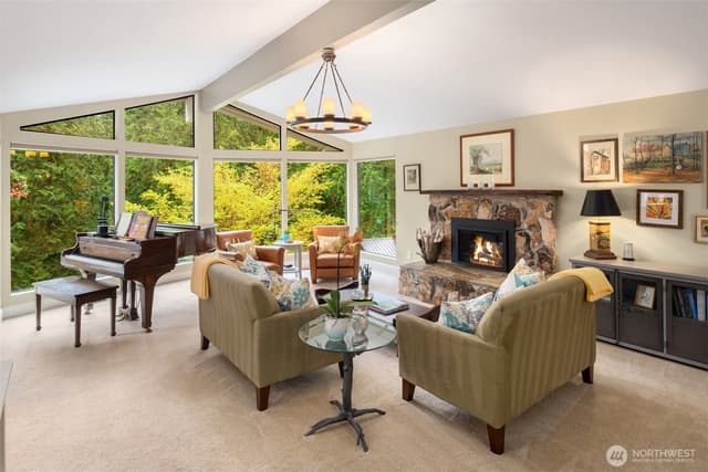 Property photo for 14616 216th Avenue NE, Woodinville photo 4