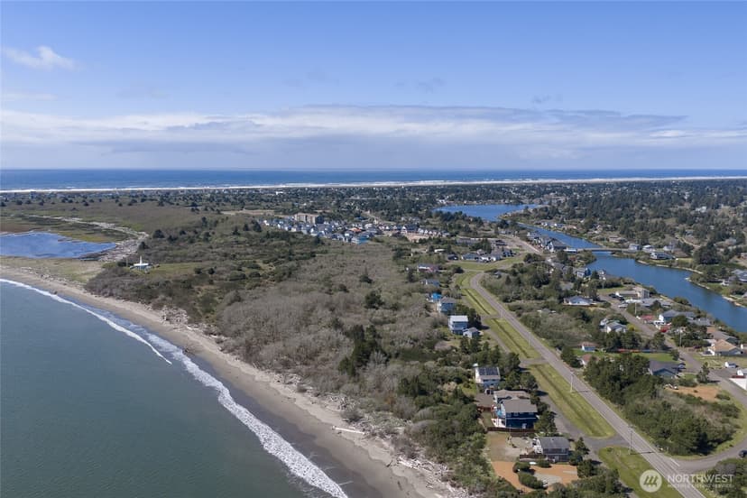 Property photo for 171 Marine View Drive SE, Ocean Shores photo 37