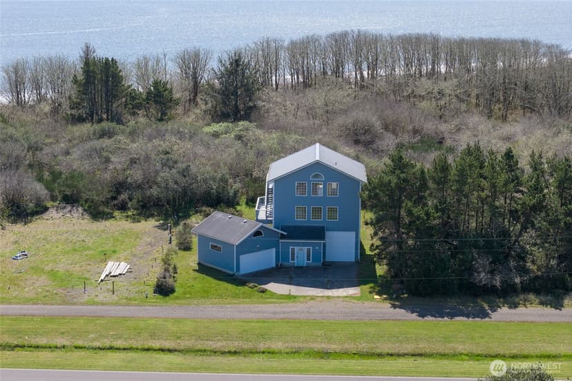 Property photo for 171 Marine View Drive SE, Ocean Shores