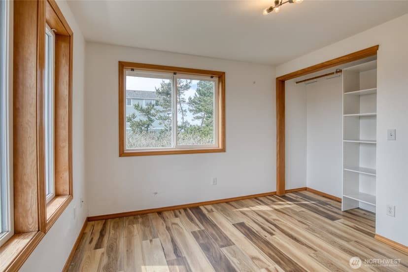 Property photo for 171 Marine View Drive SE, Ocean Shores photo 21