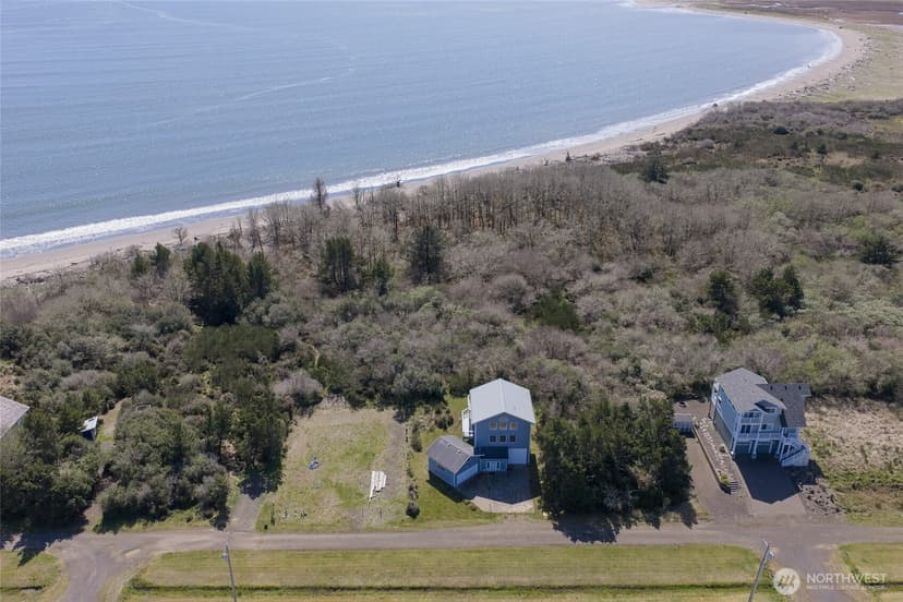 Property photo for 171 Marine View Drive SE, Ocean Shores photo 38