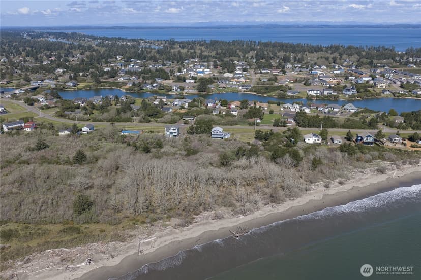Property photo for 171 Marine View Drive SE, Ocean Shores photo 35