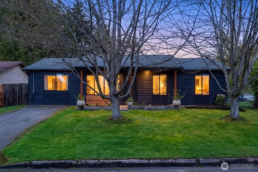 Property photo for 327 213 Place SW, Bothell