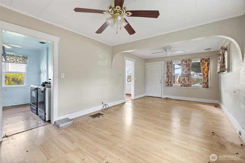 Property photo for 3614 S Wilkeson Street, Tacoma photo 9