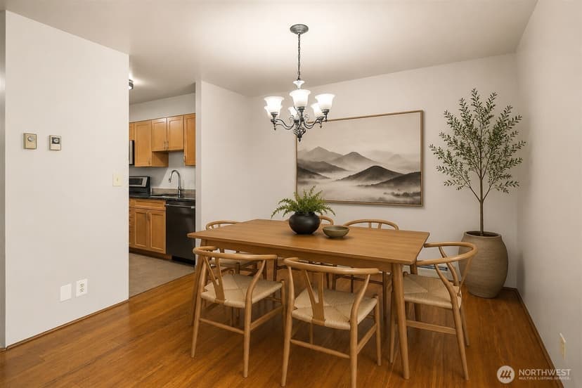 Property photo for 4540 8th Avenue NE #405, Seattle photo 8
