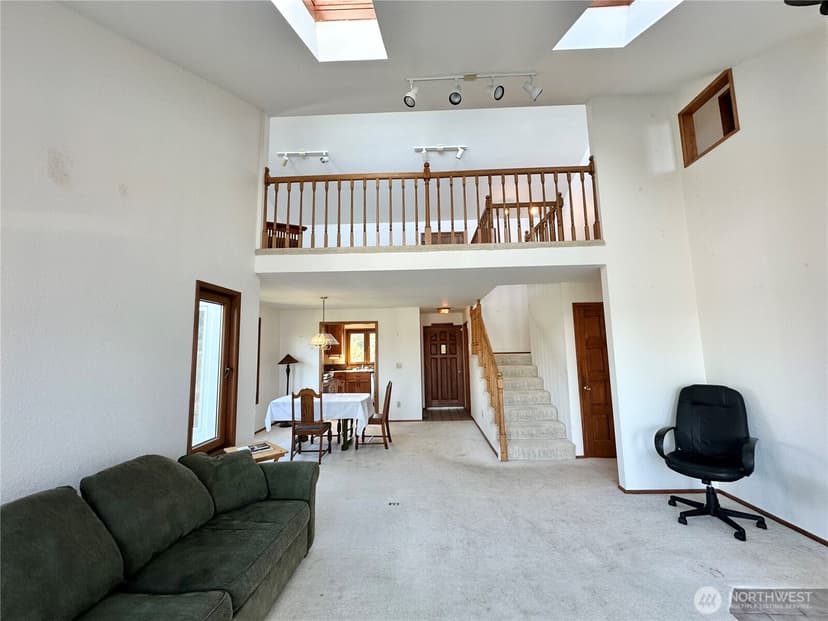 Property photo for 271 Sand Dune Avenue NW, Ocean Shores photo 3