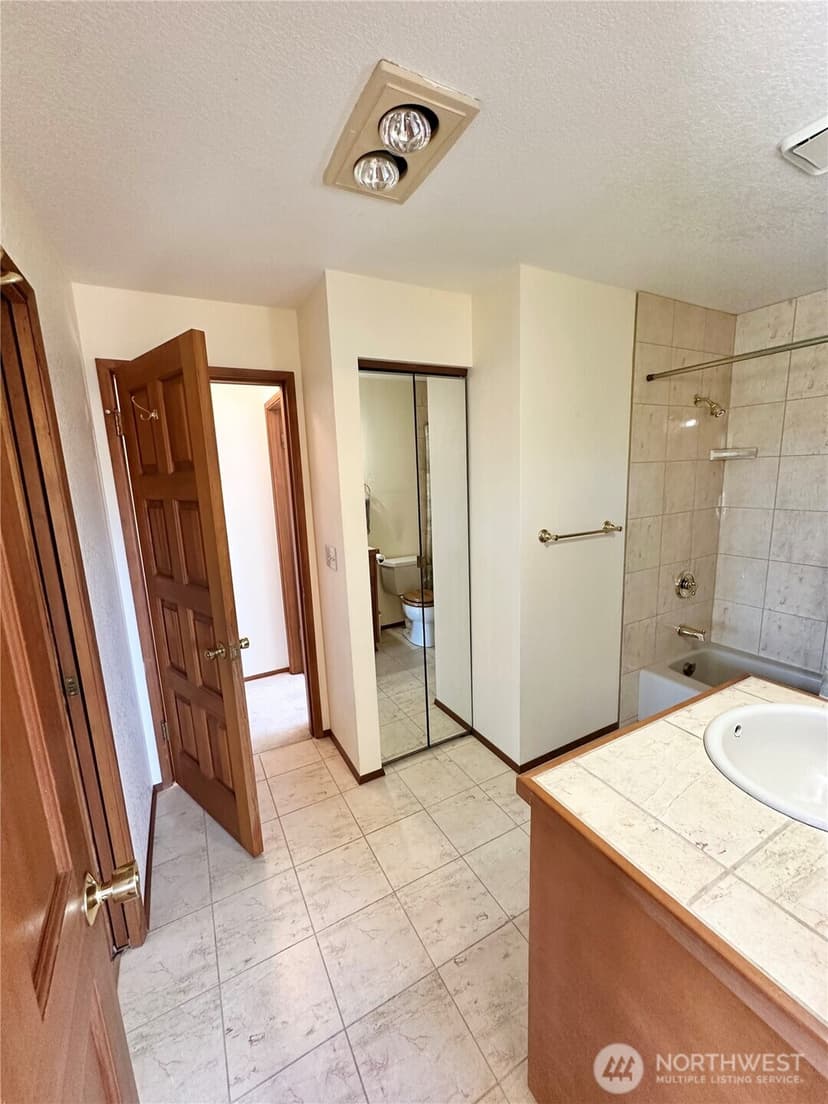 Property photo for 271 Sand Dune Avenue NW, Ocean Shores photo 16