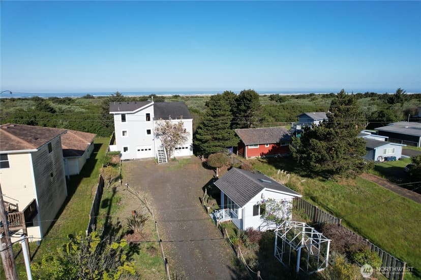 Property photo for 271 Sand Dune Avenue NW, Ocean Shores photo 36