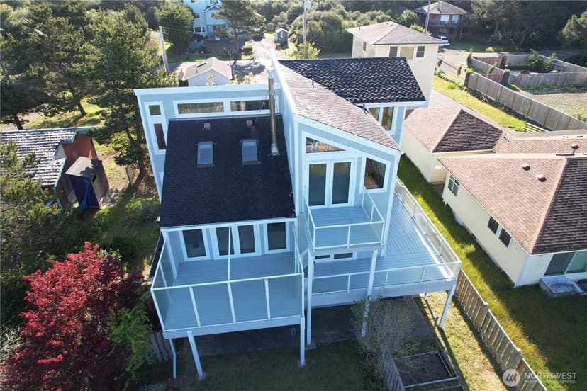 Property photo for 271 Sand Dune Avenue NW, Ocean Shores photo 2