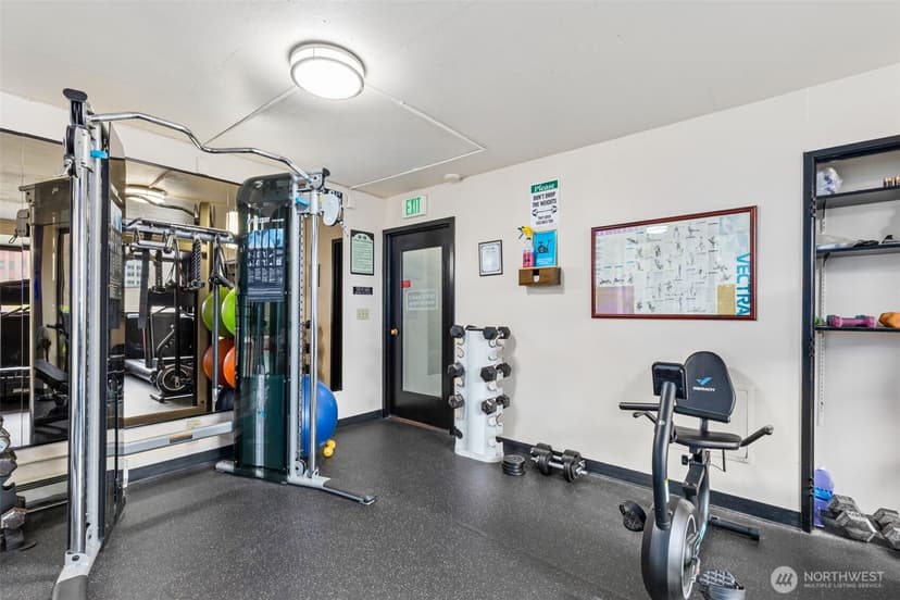 Property photo for 2100 3rd Avenue #802, Seattle photo 26