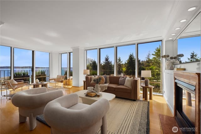 Property photo for 1620 43rd Avenue E #4C, Seattle