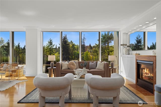 Property photo for 1620 43rd Avenue E #4C, Seattle photo 4