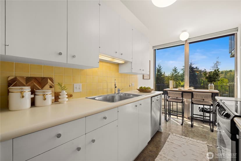 Property photo for 1620 43rd Avenue E #4C, Seattle photo 21