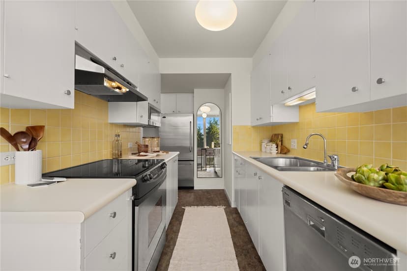 Property photo for 1620 43rd Avenue E #4C, Seattle photo 24