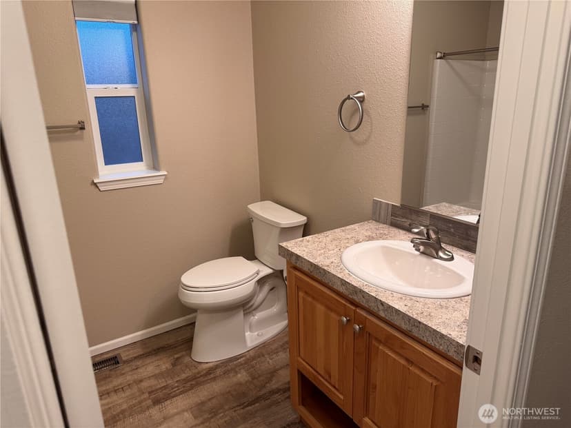 Property photo for 23708 Locust Way #1, Bothell photo 7