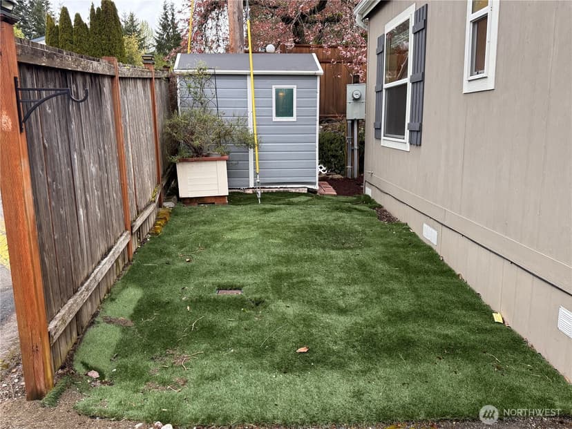 Property photo for 23708 Locust Way #1, Bothell photo 10