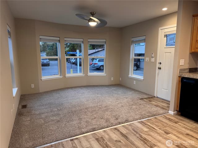 Property photo for 23708 Locust Way #1, Bothell photo 3