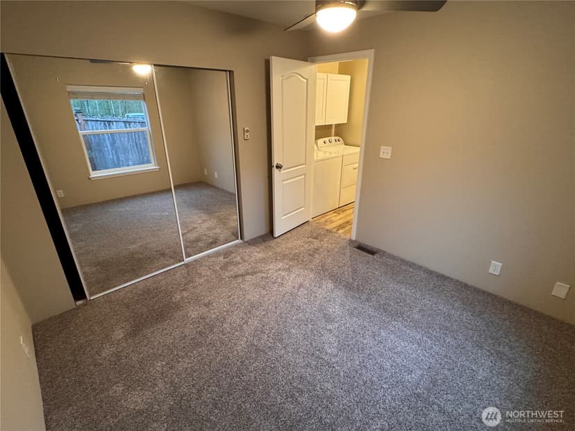 Property photo for 23708 Locust Way #1, Bothell photo 9