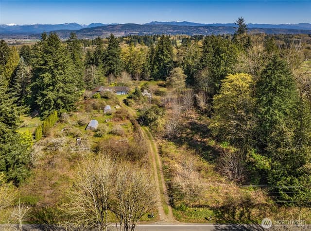 Property photo for 20713 Welch Road, Snohomish photo 2