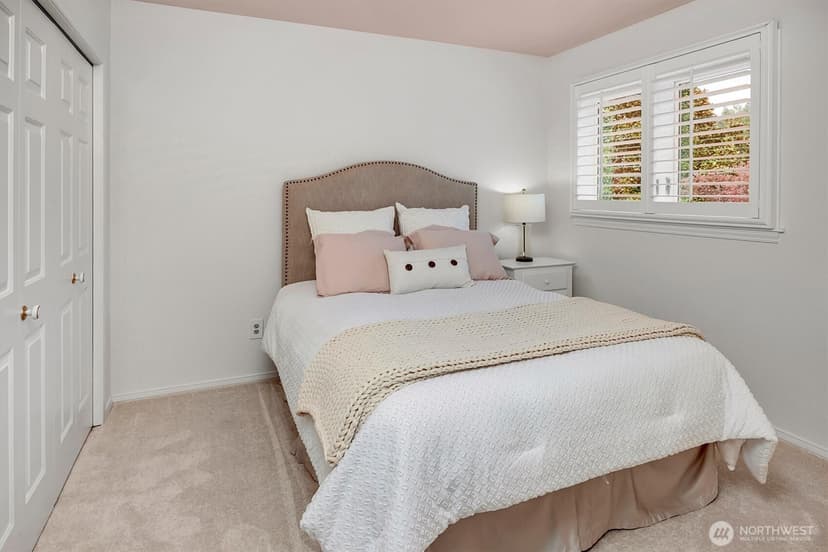 Property photo for 14127 205th Avenue NE, Woodinville photo 30