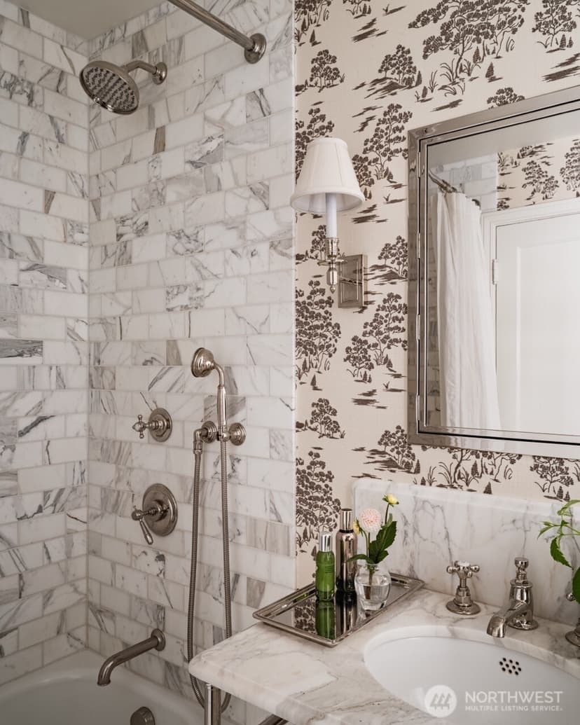 Property photo for 2307 McGilvra Boulevard E, Seattle photo 19